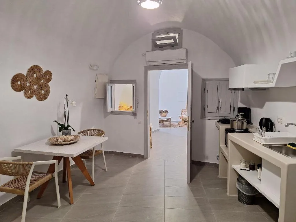 Room, Anamnesis Spa Luxury Apartments, Santorini