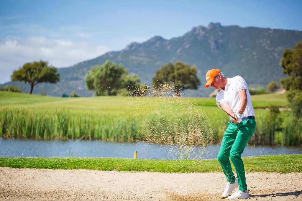 Sports and Entertainment, Is Molas Resort, Cagliari