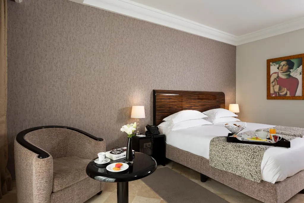 DOUBLE SUPERIOR Room, Occidental Lac Tunis, Tunisia