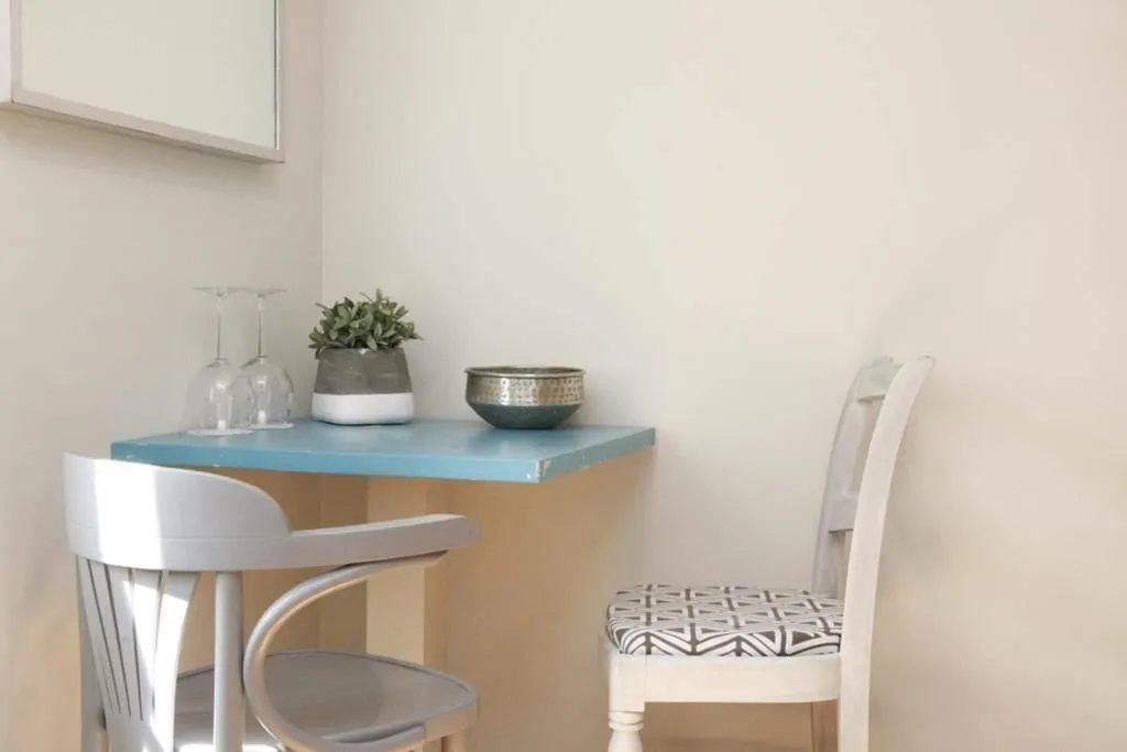 Room, Flores Guest House, Lisbon