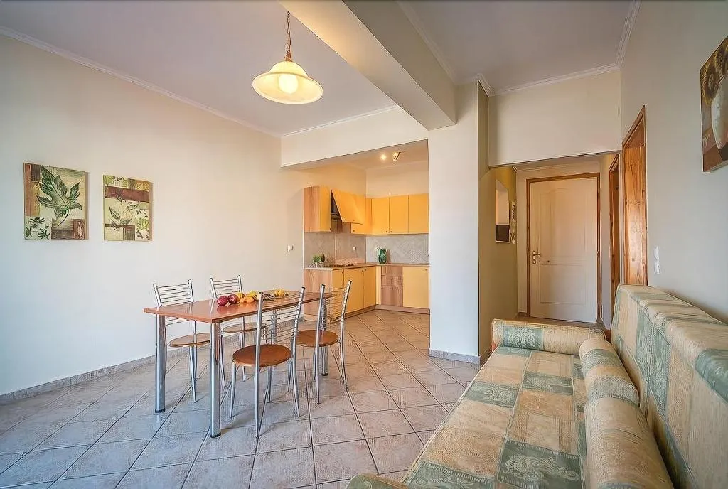 Room, Spira Studios, Zante