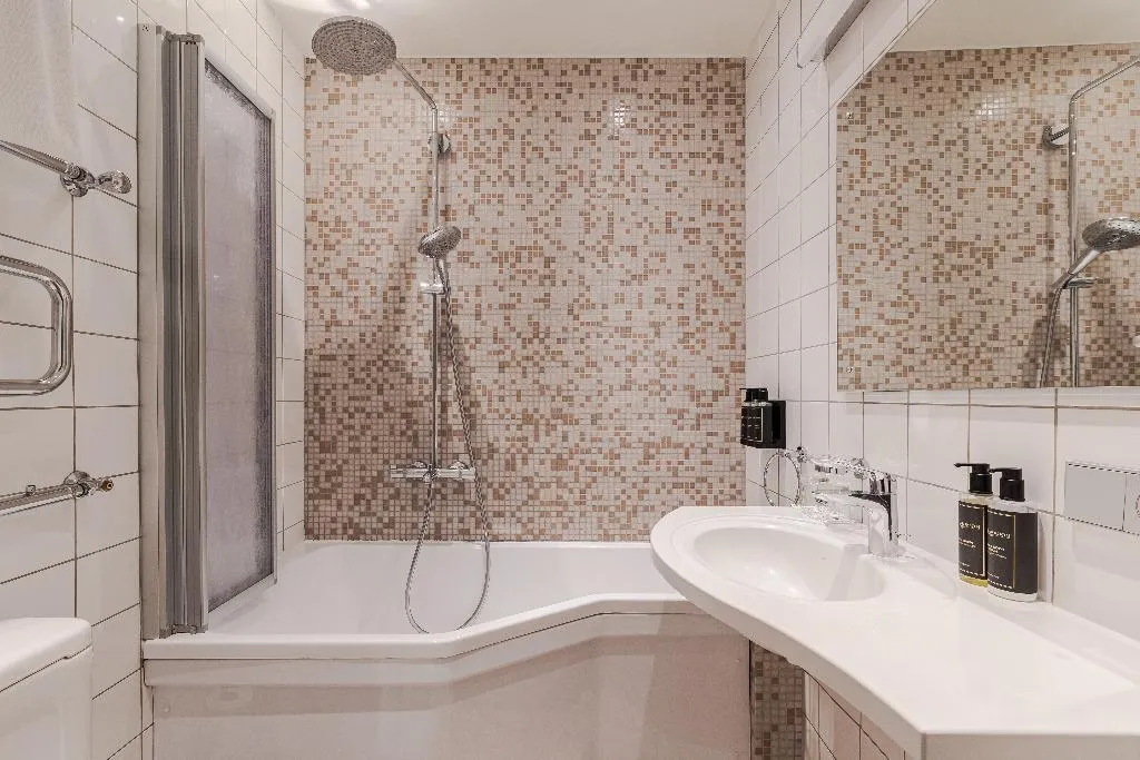 Double or Twin DELUXE Room, Eurostars Metropole Riga, Riga