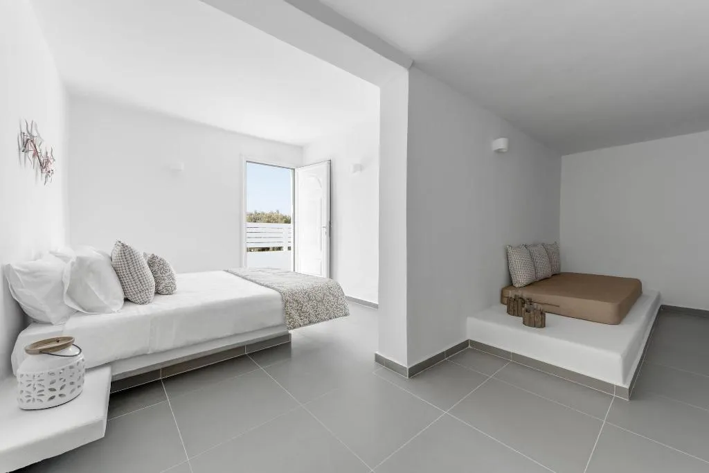 Room, Hotel Eucalyptus, Santorini