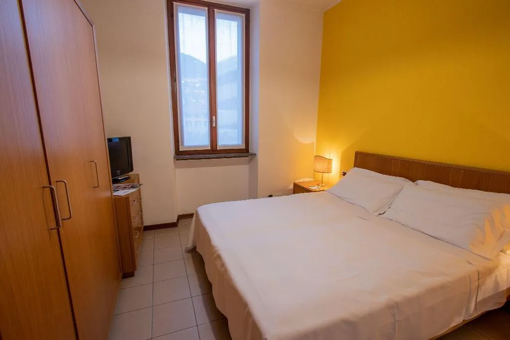 DOUBLE ECONOMY Room, Le Due Corti, Milan
