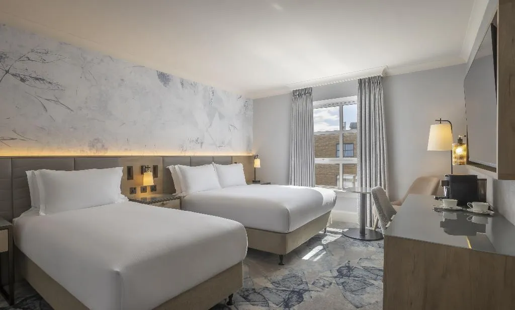 TRIPLE DELUXE Room, Hilton Dublin Charlemont, Dublin