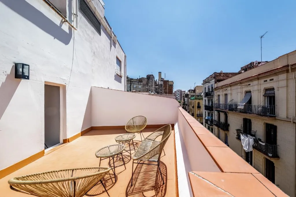APARTMENT CAPACITY 5 Room, Ainb Barcelona Sants Apartments, Barcelona
