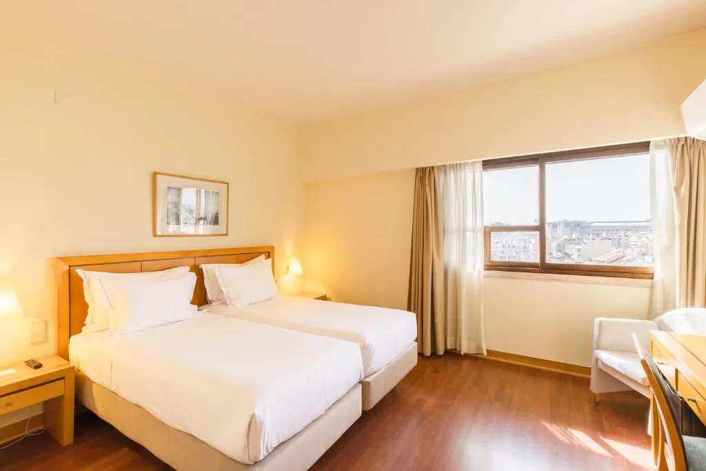 SINGLE STANDARD Room, Roma, Lisbon