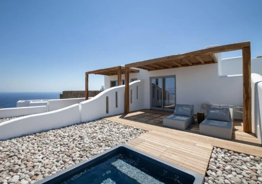 SUITE DELUXE WITH JACUZZI Room, Alissachni Mykonos, Mykonos