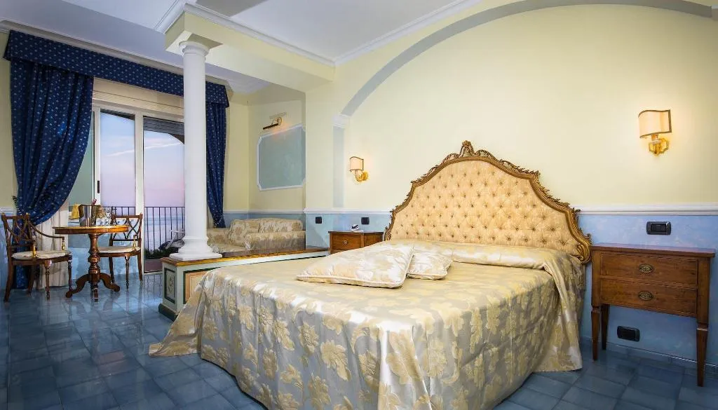Room, Hotel San Francesco, Naples