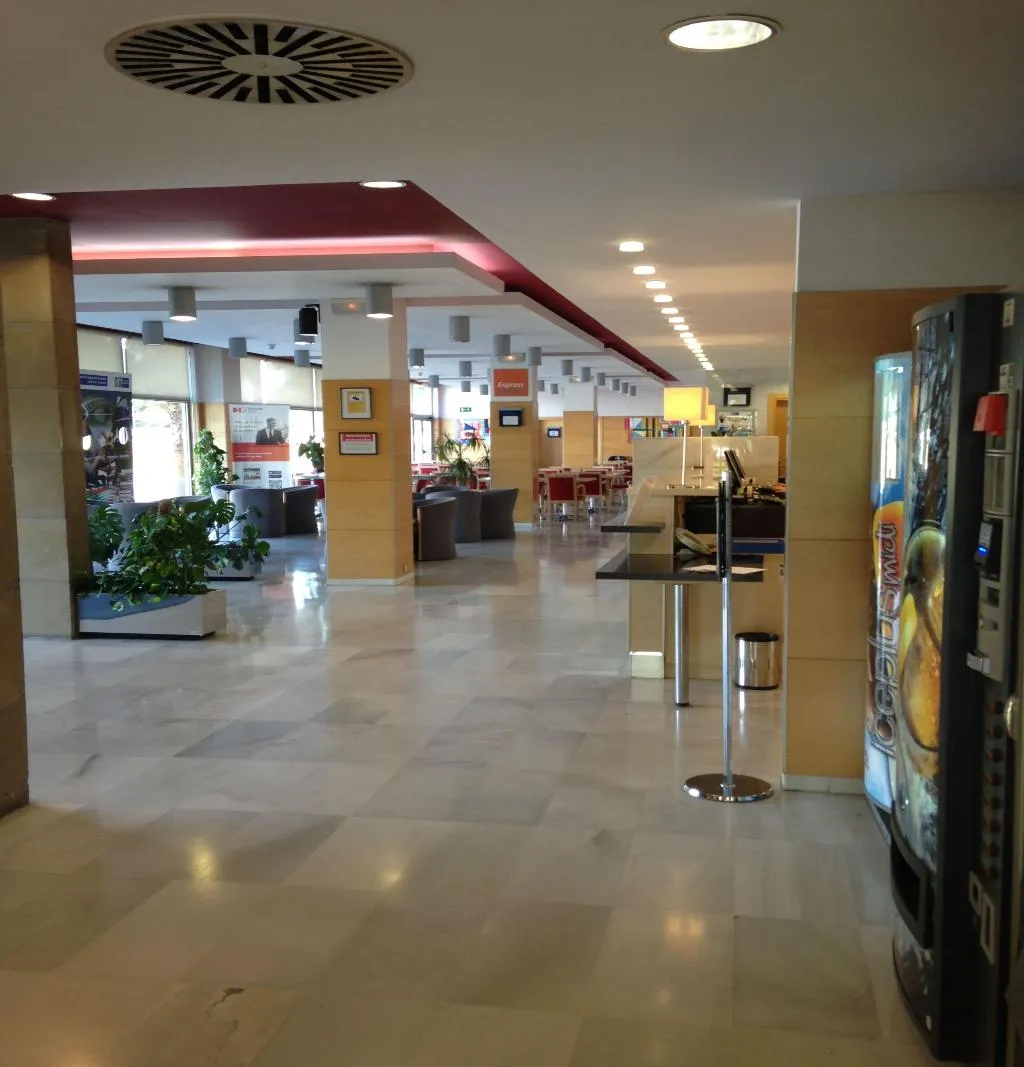 Lobby, Holiday Inn Express Valencia Bonaire, Valencia