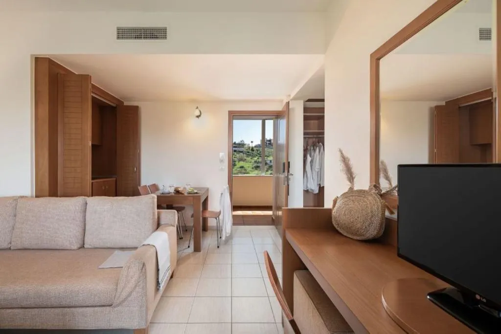 JUNIOR SUITE SEA VIEW Room, Cretan Dream Resort & Spa, Crete