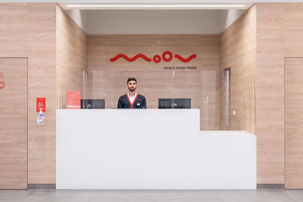 Lobby, Moov Hotel Oeiras, Lisbon