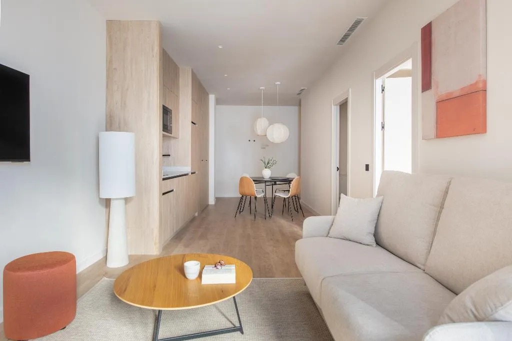 APARTMENT ONE BEDROOM WITH TERRACE Room, Libere Seville Plaza Nueva, Seville