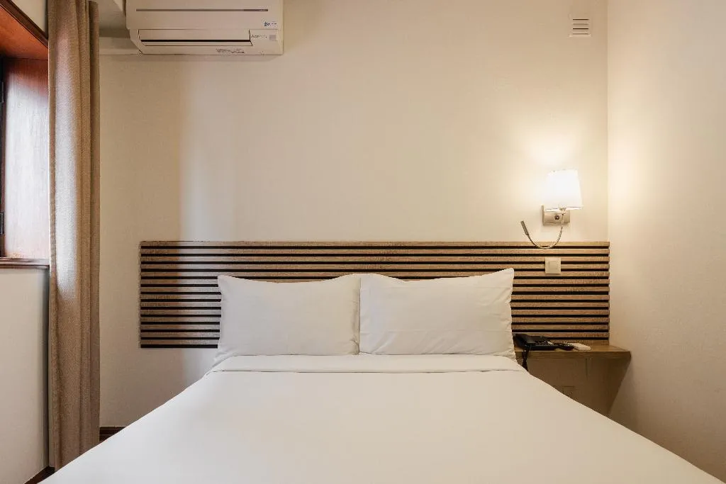 SINGLE STANDARD Room, Da Bolsa, Porto
