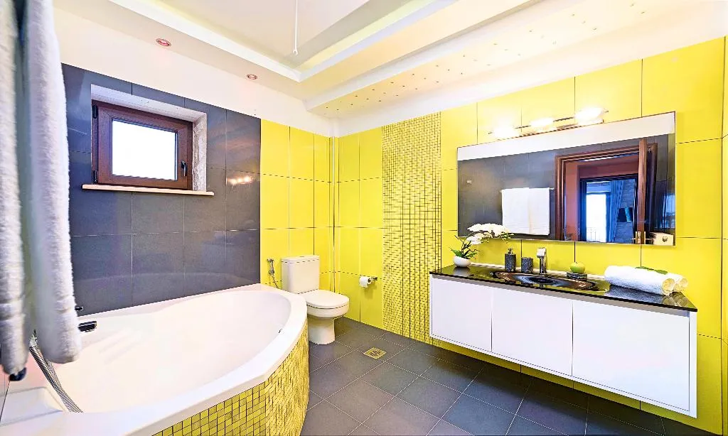 VILLA FOUR BEDROOMS Room, Villa Mare Psarou, Zante