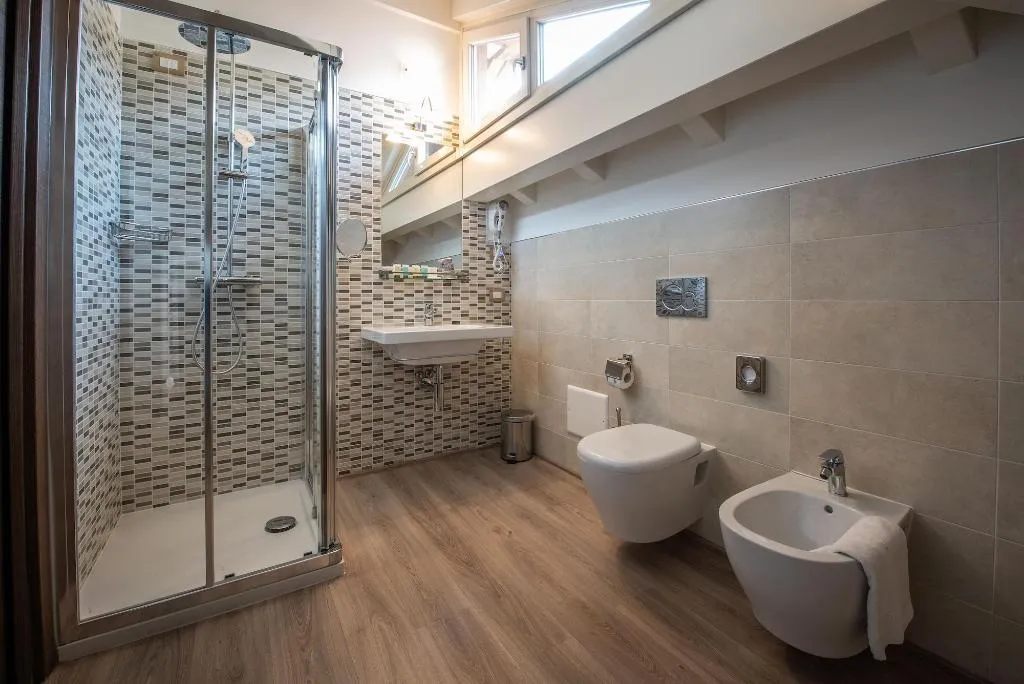 Room, Hotel Rosa, Milan