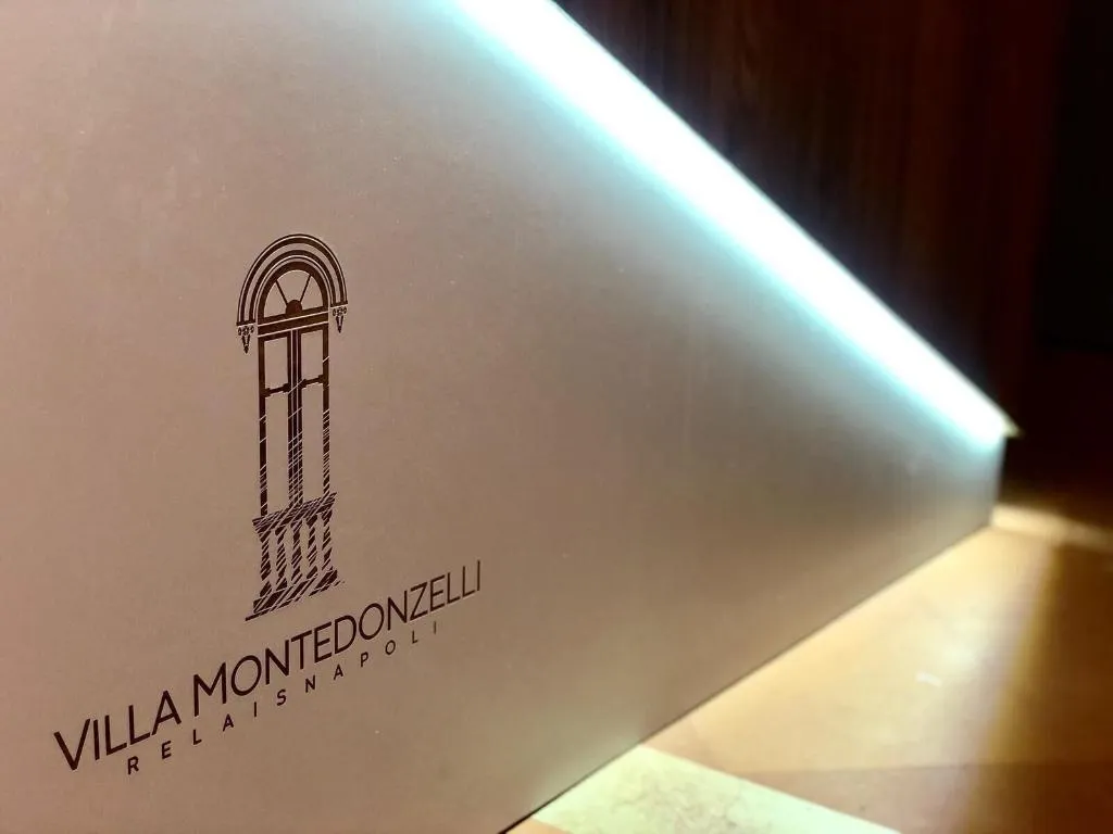 Lobby, Relais Villa Montedonzelli, Naples