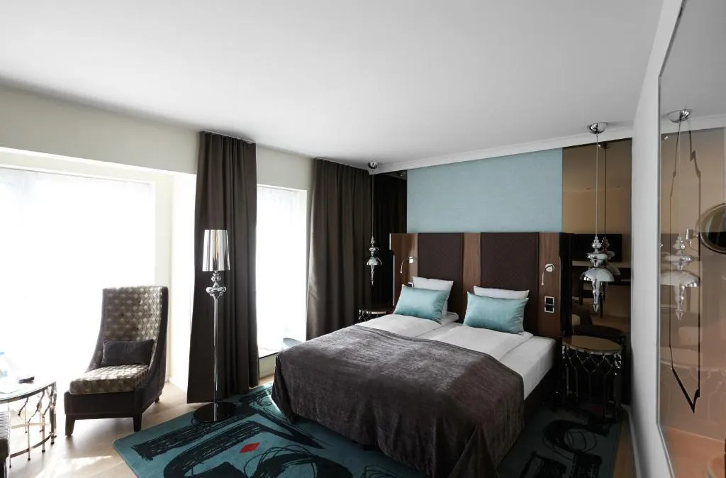 DOUBLE DELUXE KING BED Room, Tivoli Hotel, Copenhagen