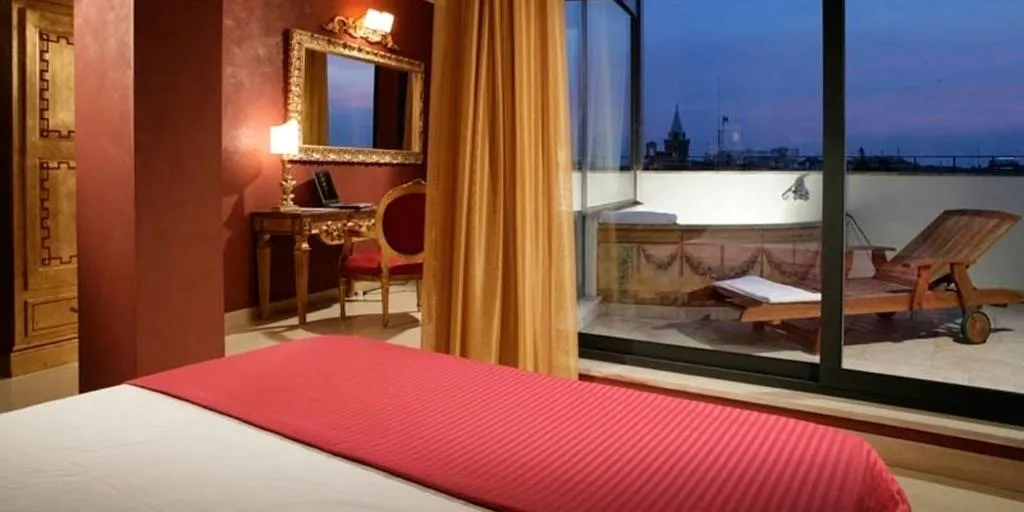 Room, Romanico Palace Luxury Hotel & Spa, Rome