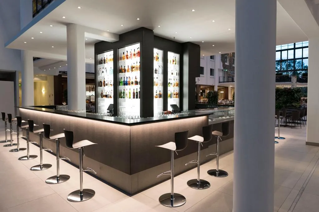 Bar, Estrel Hotel Berlin, Berlin