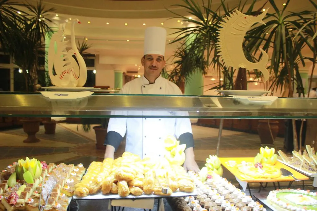 Restaurant, Magawish Village & Resort, Red Sea Riviera