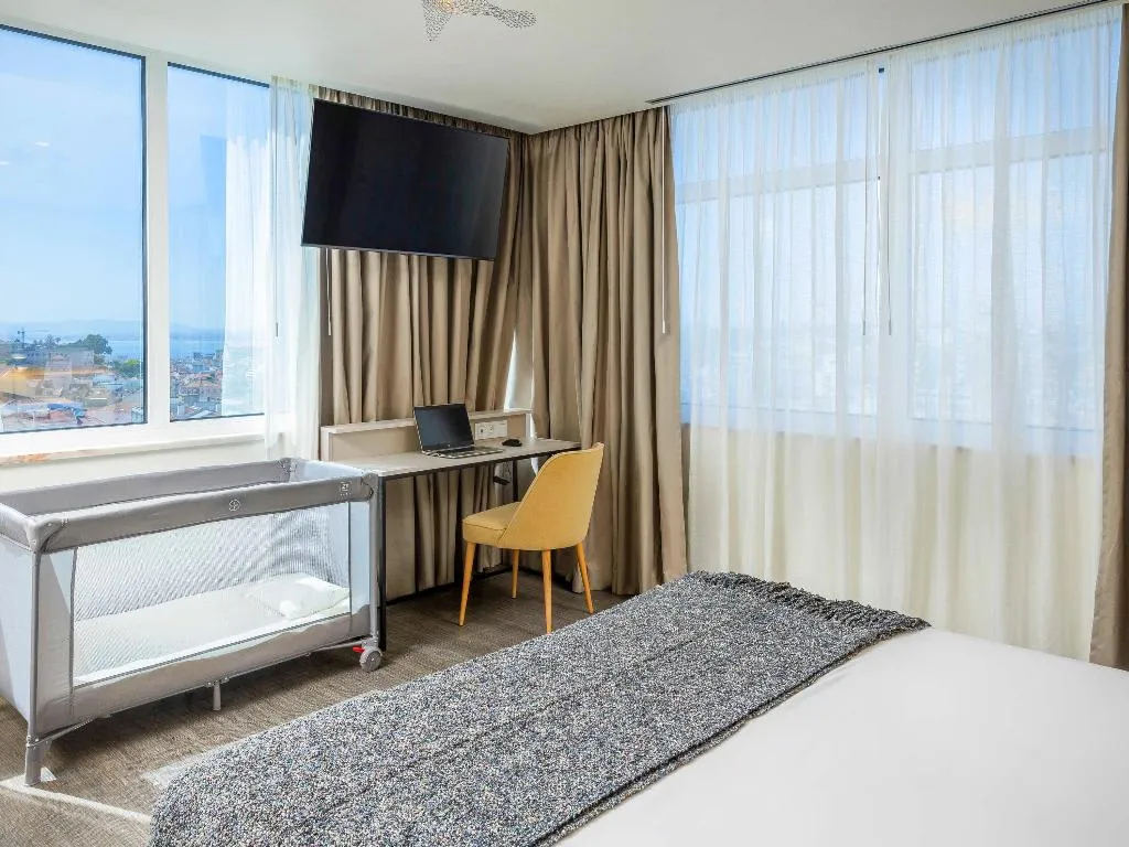 Room, Ibis Styles Lisboa Centro Liberdade NE, Lisbon