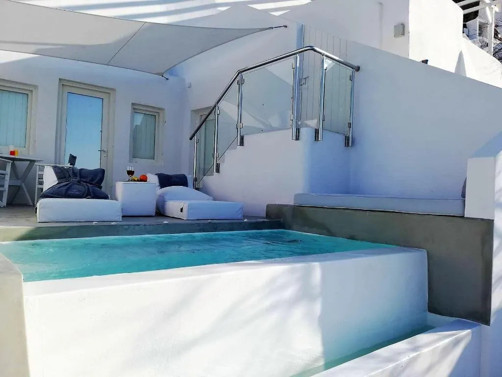 Room, Marizan Caves & Villas, Santorini, Santorini