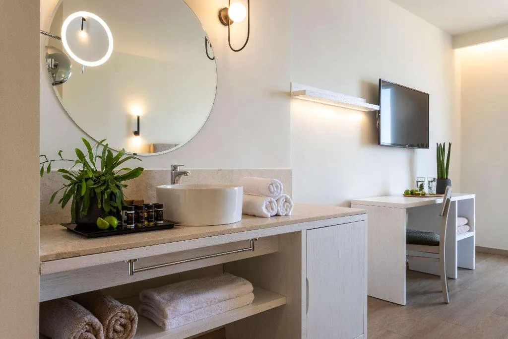 Double or Twin DELUXE CITY VIEW Room, Kosea Boutique Hotel, Kos