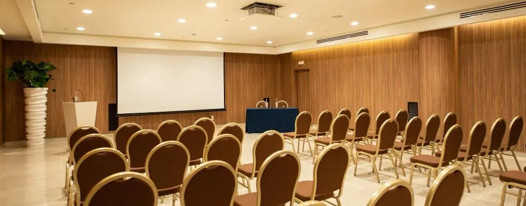 Conferences, Gold Tower Lifestyle Hotel, Naples