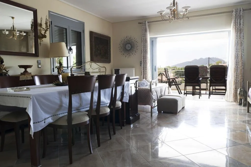 Room, Villa d'Irene - near Athens airport, 200 meters fr, Athens