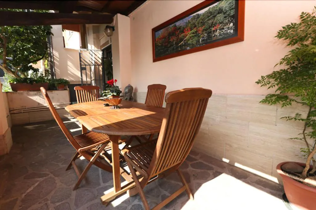 Terrace, Alla Torretta B&B, Rome