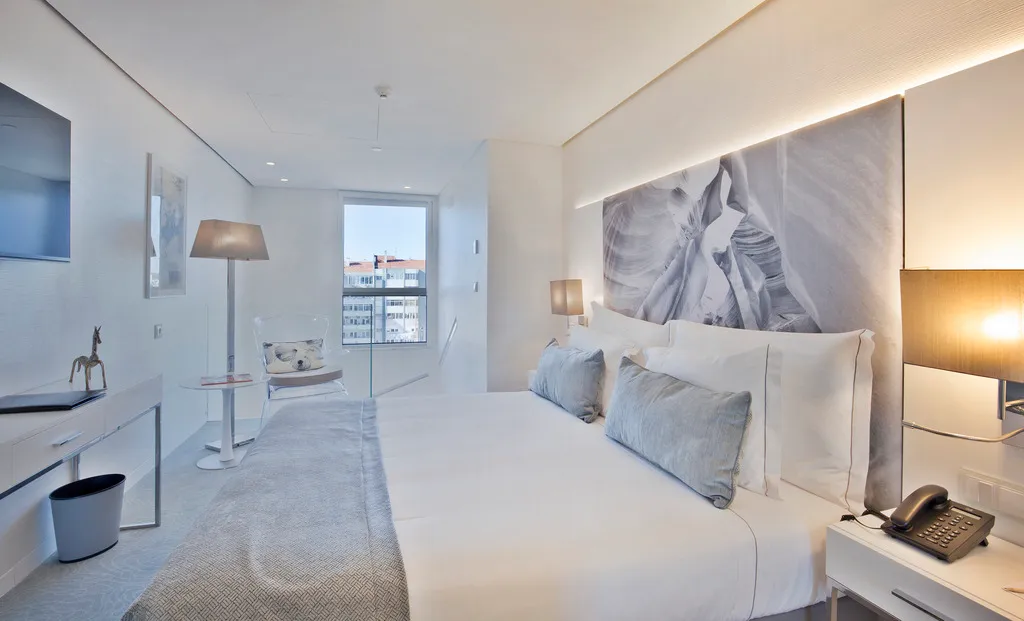 DOUBLE SINGLE USE SUPERIOR Room, White Lisboa, Lisbon