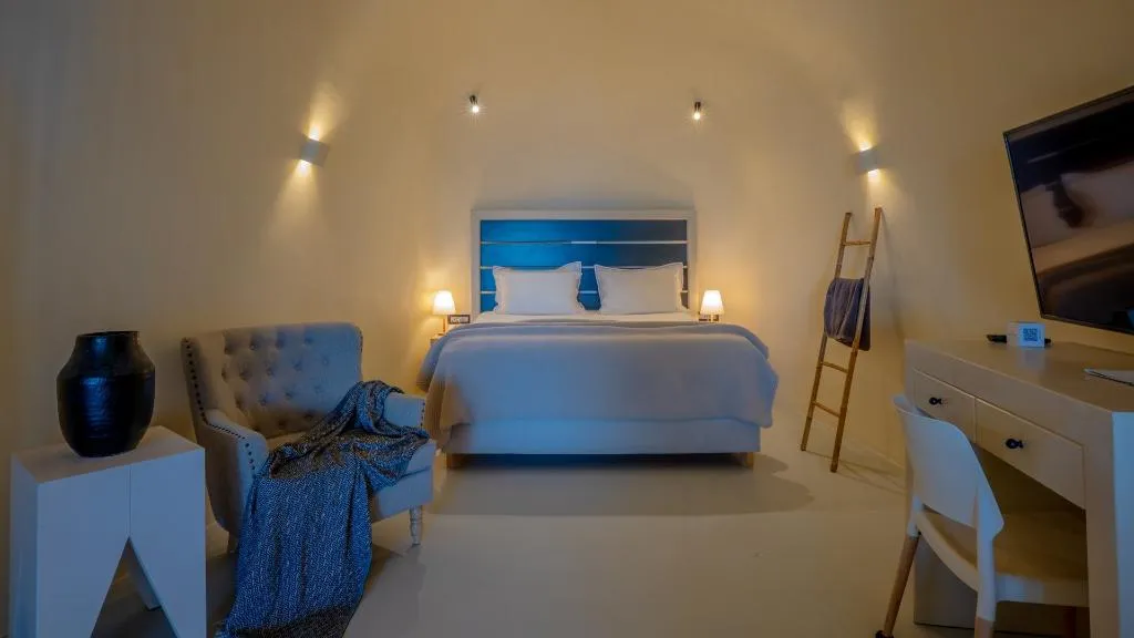 SUITE PREMIUM SEA VIEW Room, Apeiron Blue Santorini - Apeiron Hotels, Santorini