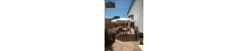 Terrace, B&B PompeiLog, Naples
