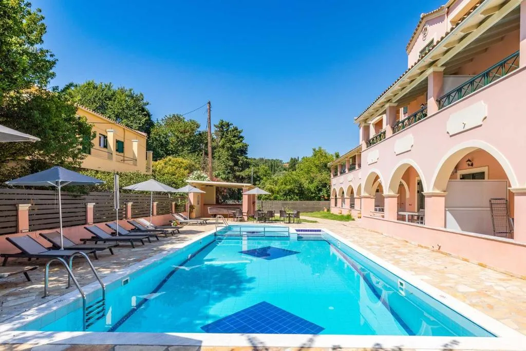 APARTMENT DELUXE POOL VIEW Room, Bella De Lux Apts, Corfu