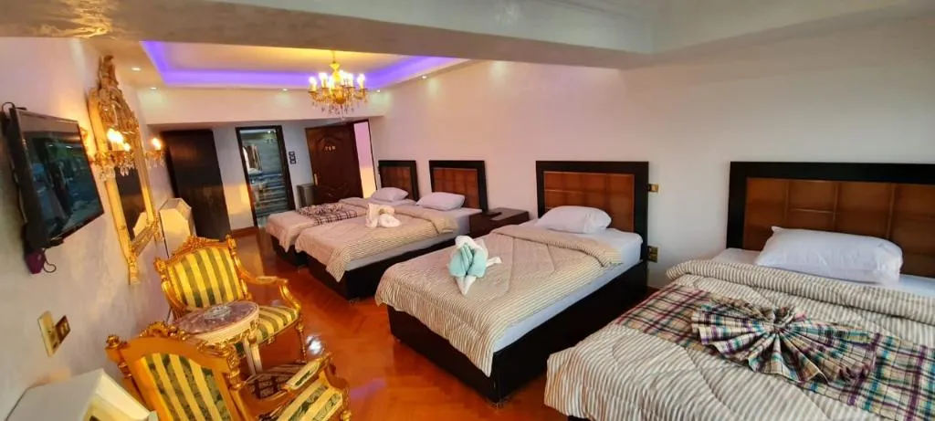 Room, Nile Sky Hotel and Suites, Cairo
