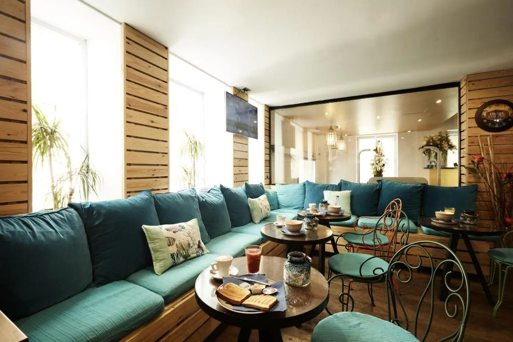 Lobby, 54 Barceloneta, Barcelona