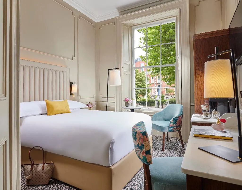 DOUBLE STANDARD Room, Waterloo Townhouse & Suite, Dublin