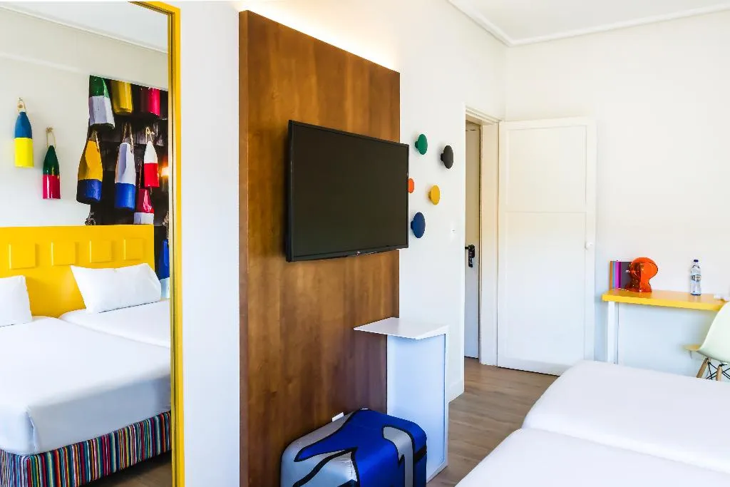 Double or Twin STANDARD Room, Ibis Styles Lisboa Centro Liberdade NE, Lisbon
