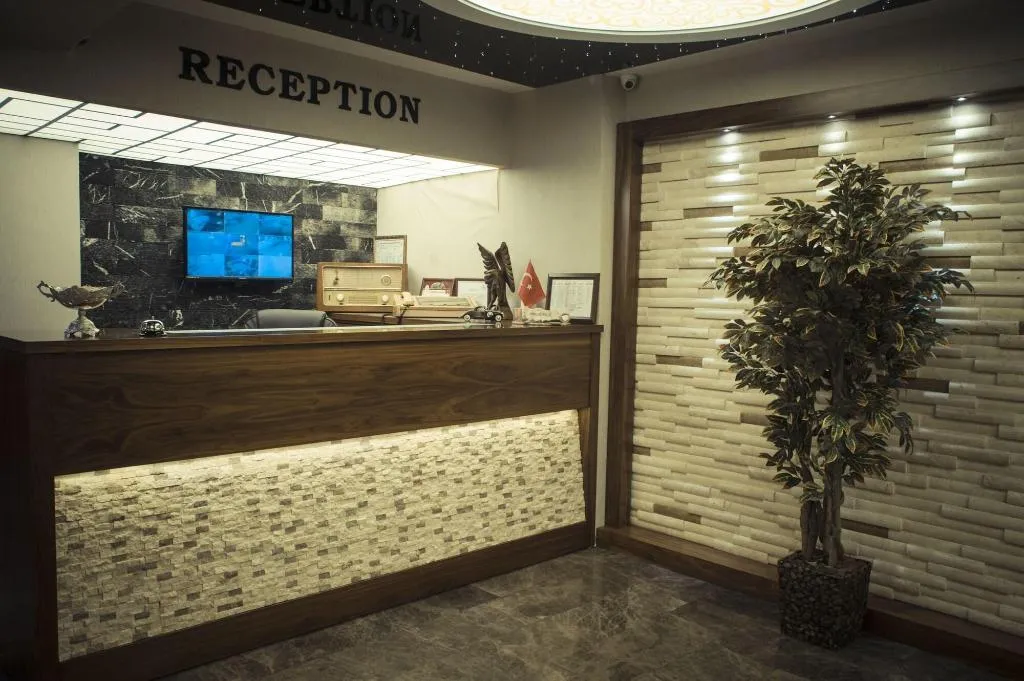 Lobby, Yayla Hotel, Izmir