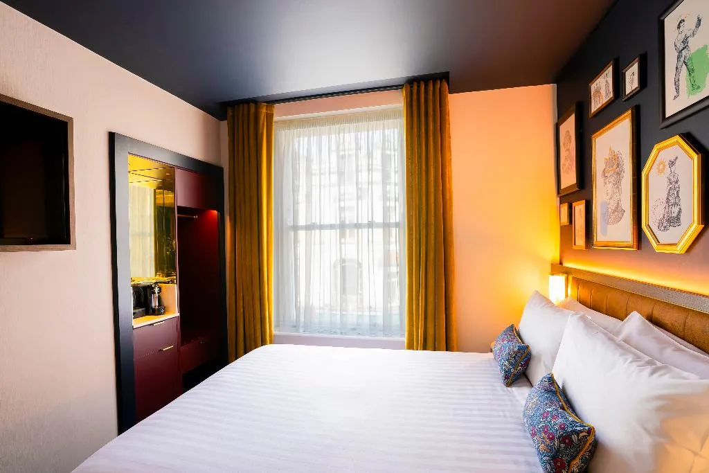 DOUBLE DELUXE Room, The Mercantile Hotel, Dublin