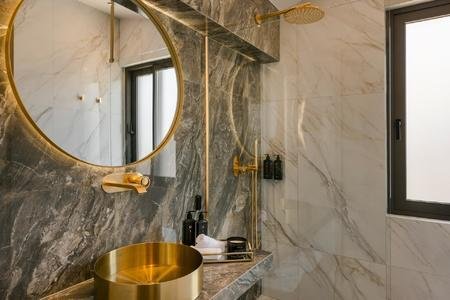 G Boutique, Kefallinia