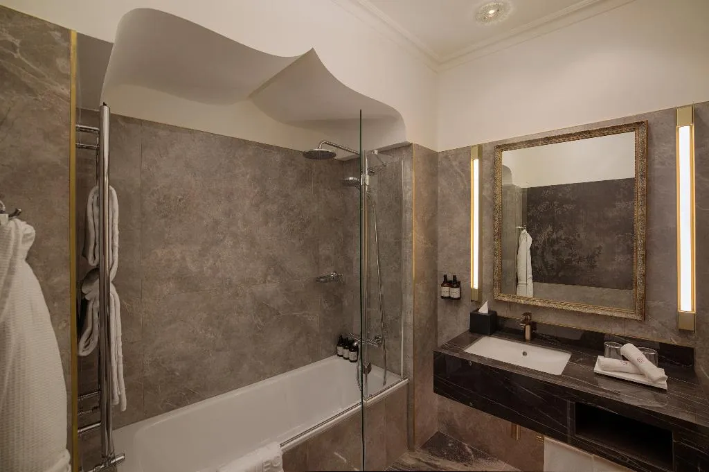 DOUBLE PREMIUM Room, NH Collection Venezia Grand Hotel Palazzo dei Dogi, Venice