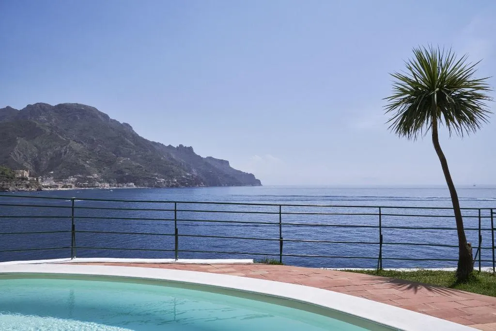 Beach, Palazzo Avino, Naples