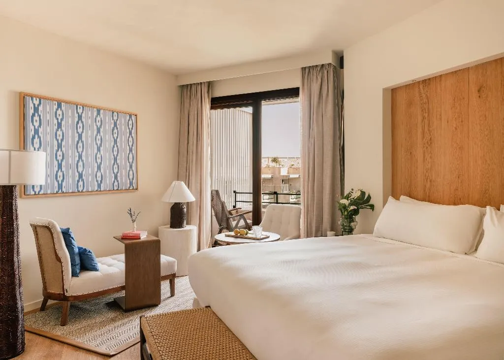 Double or Twin PREMIER WITH VIEWS Room, Hotel Victoria Gran Meliá, Majorca