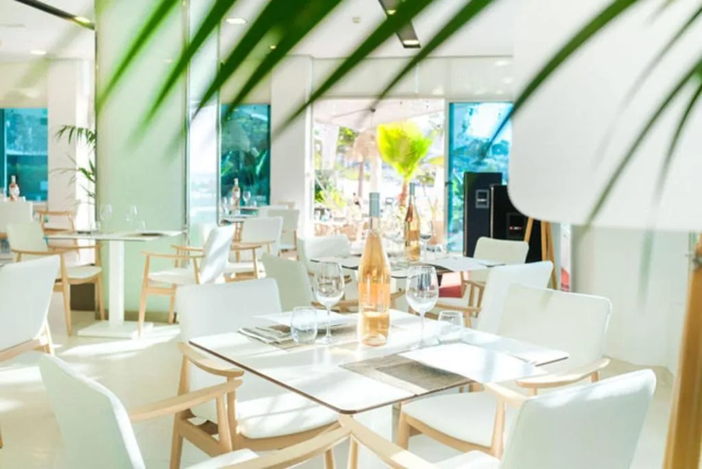 Restaurant, Aguabeach, Majorca