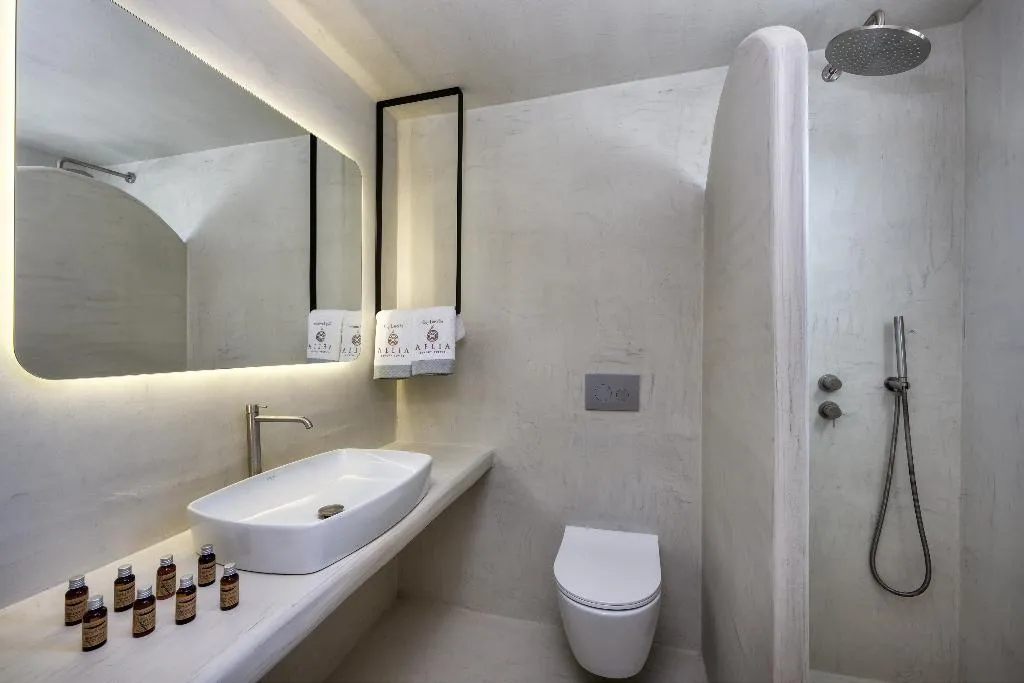 SUITE WITH JACUZZI Room, Aelia Luxury Suites, Santorini