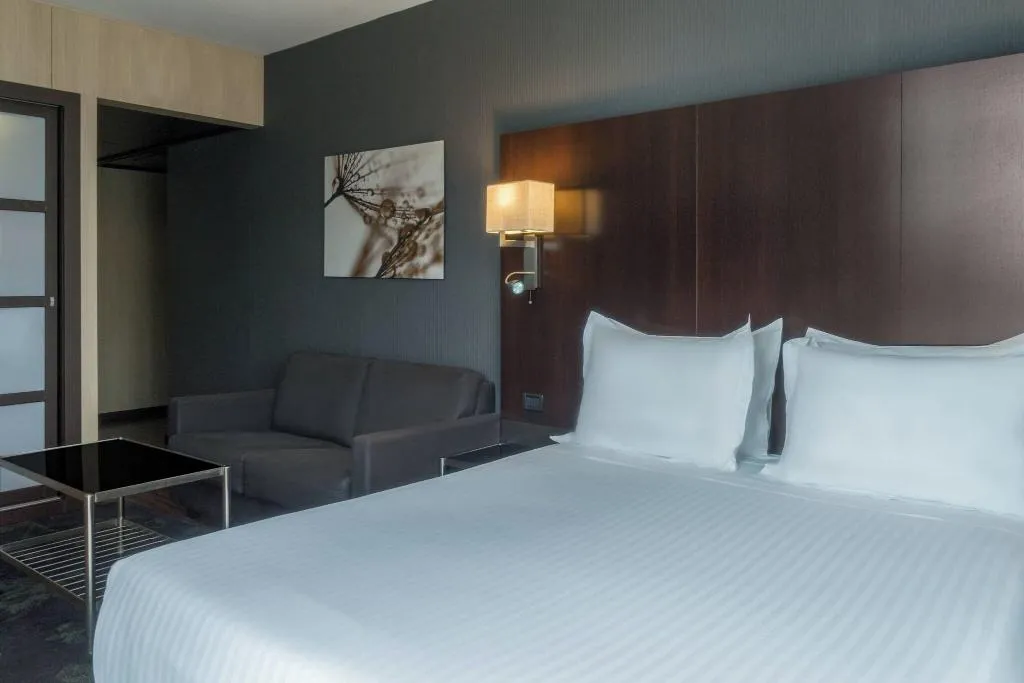 Room, AC Elda, Costa Blanca