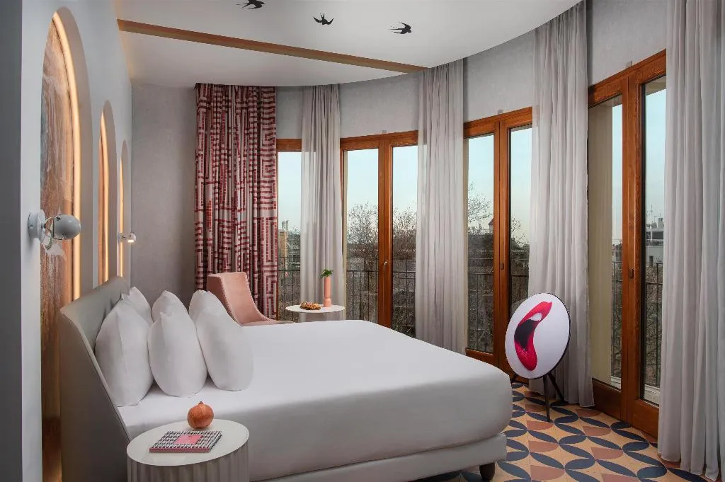 Room, nhow Roma Vittorio Veneto, Rome