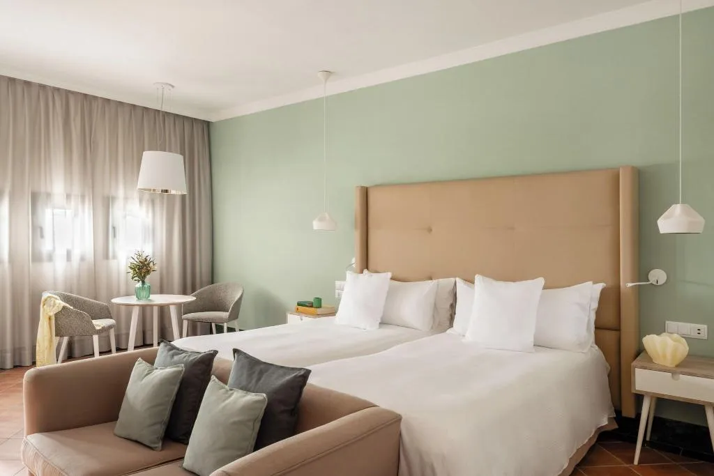 DOUBLE STANDARD Room, Palacio de Sancti Petri Gran Melia, Costa De La Luz
